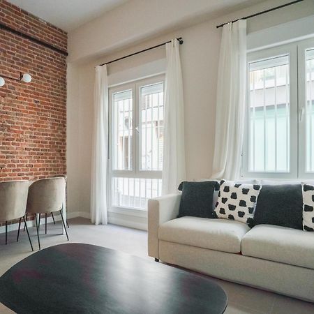 Modern Apartment-2Bedrooms 1Bath-Cuatro Caminos Мадрид Екстериор снимка