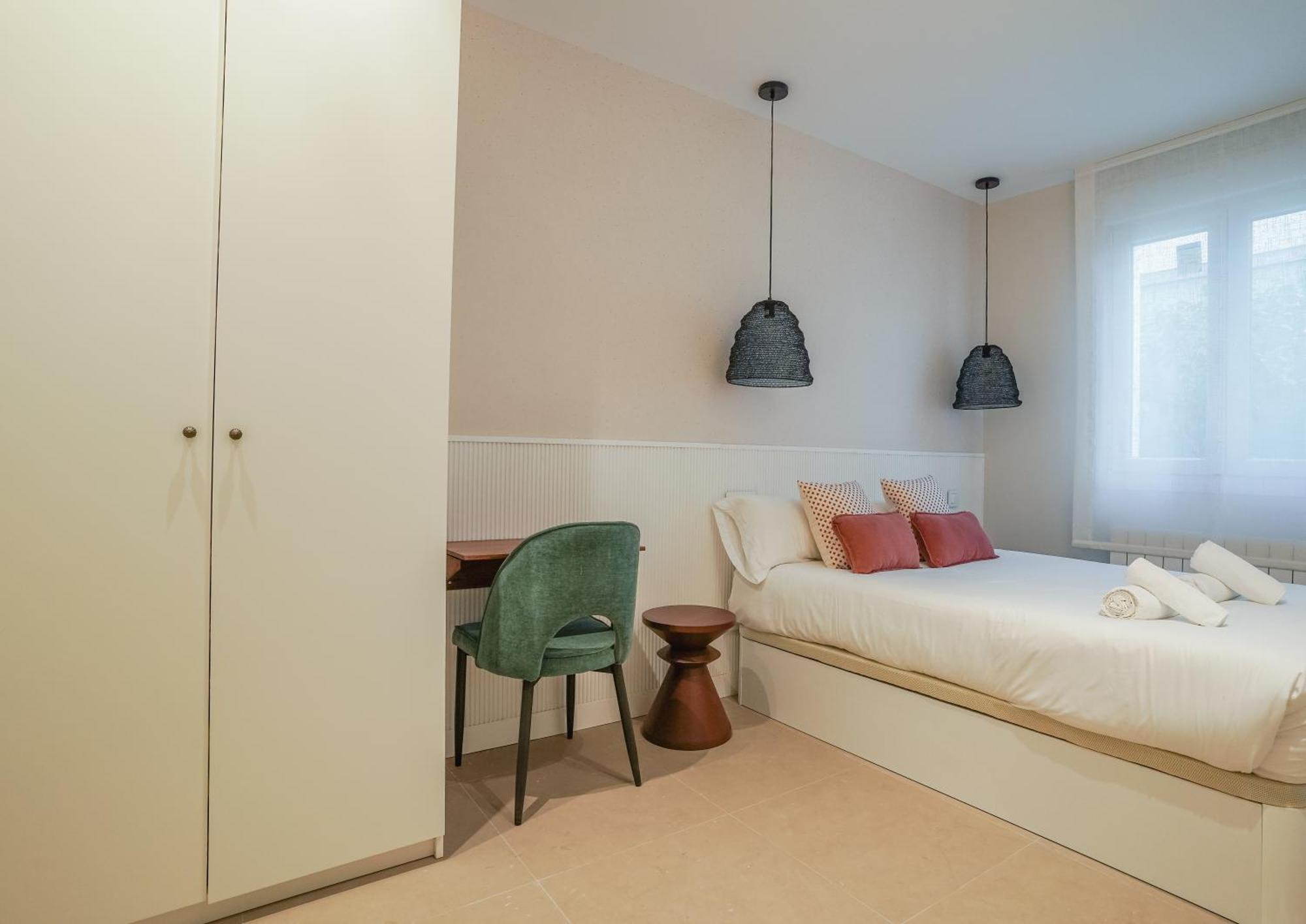 Modern Apartment-2Bedrooms 1Bath-Cuatro Caminos Мадрид Екстериор снимка