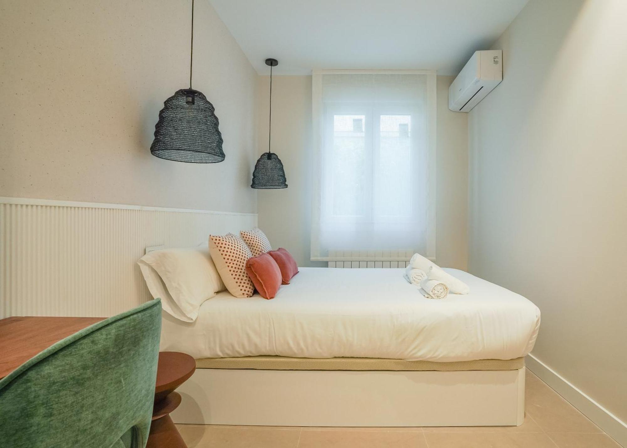 Modern Apartment-2Bedrooms 1Bath-Cuatro Caminos Мадрид Екстериор снимка