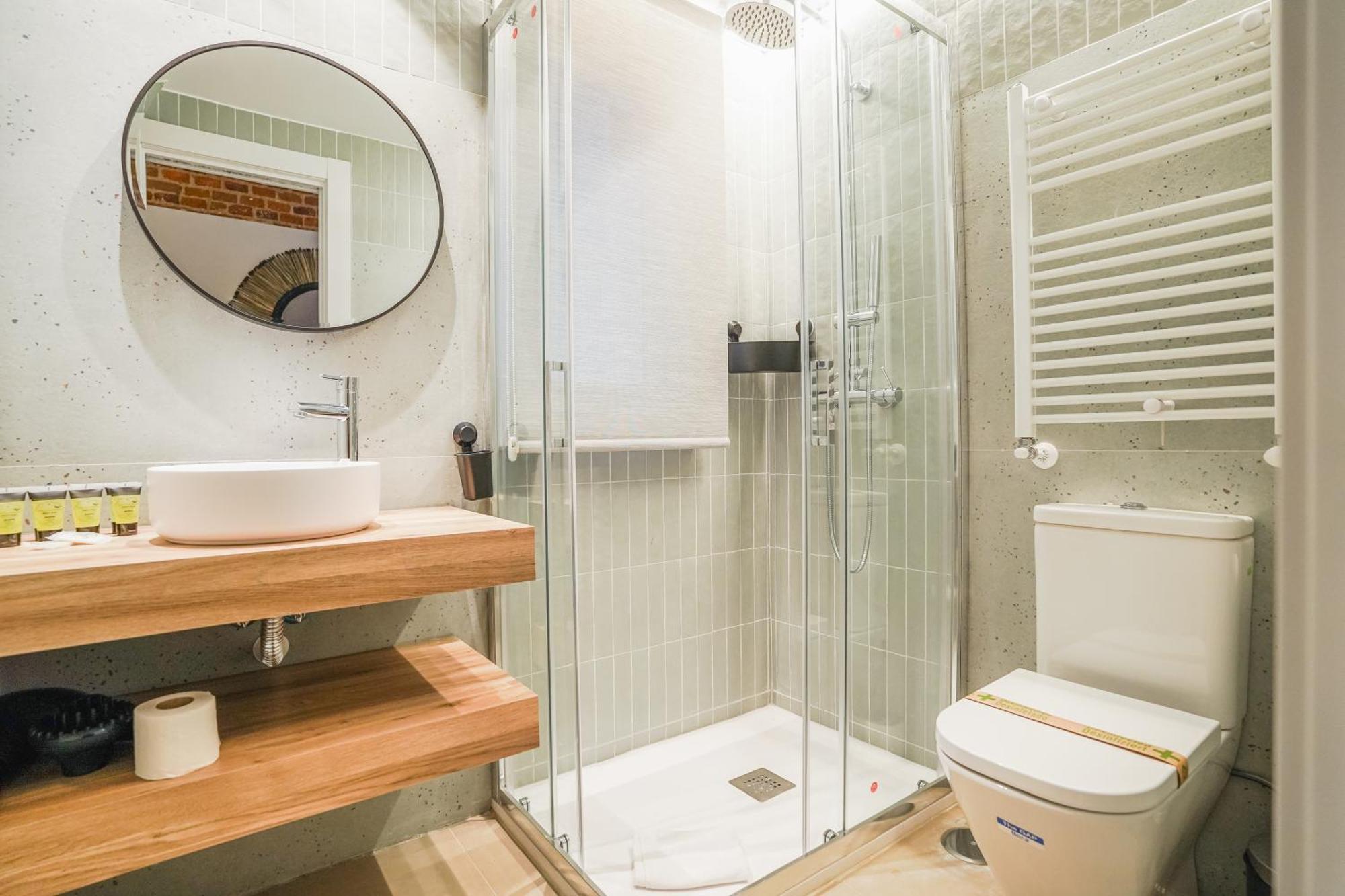 Modern Apartment-2Bedrooms 1Bath-Cuatro Caminos Мадрид Екстериор снимка